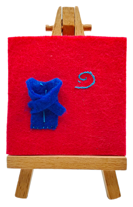 Nella felpa blu
